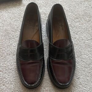 Men’s Bass leather loafers. 10.5 EUC